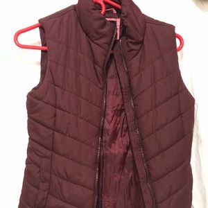 Aeropostale vest